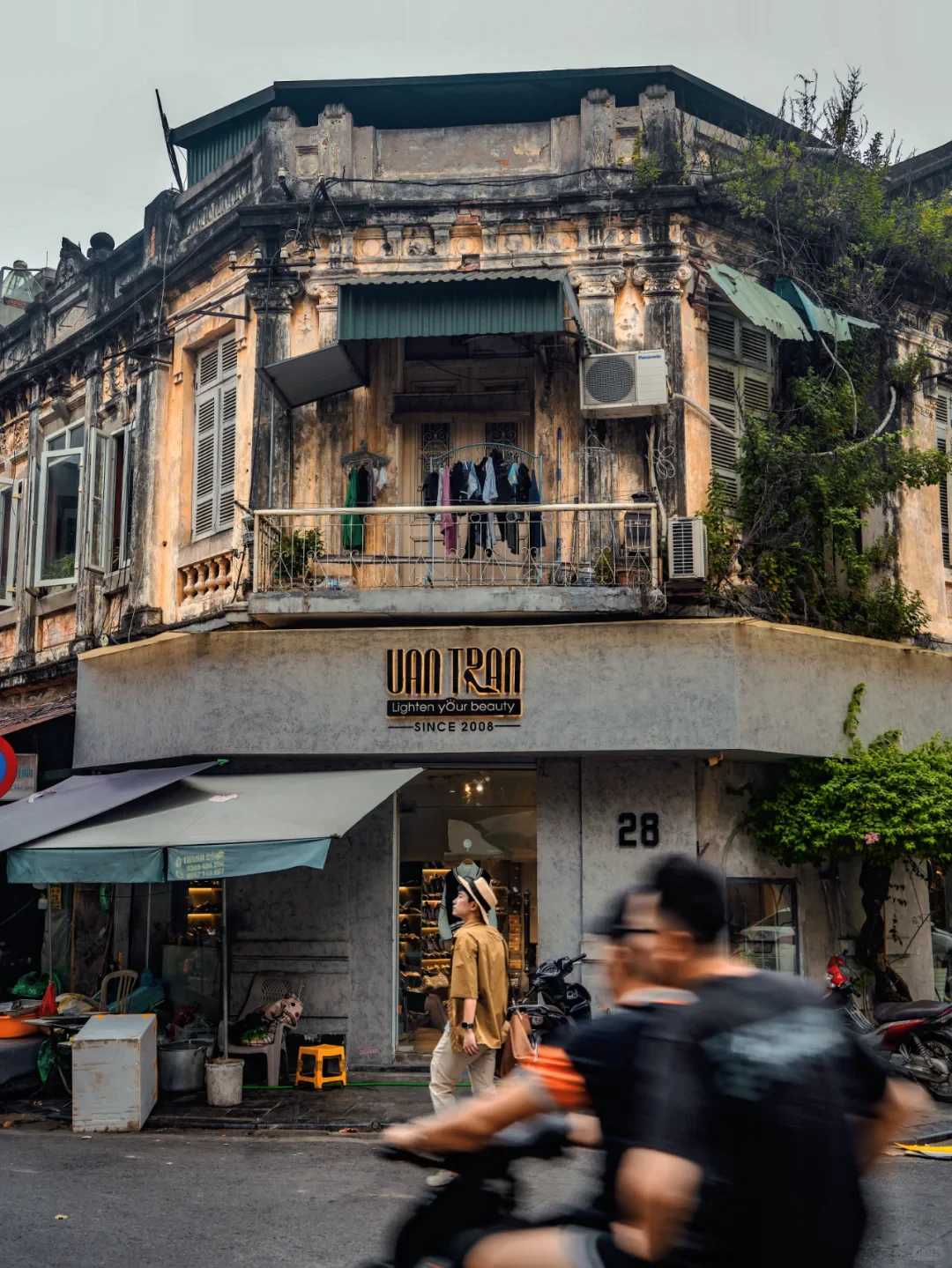Hanoi-Travel to Hanoi, the coffee city, and the leisurely life in the treasure town of Southeast Asia