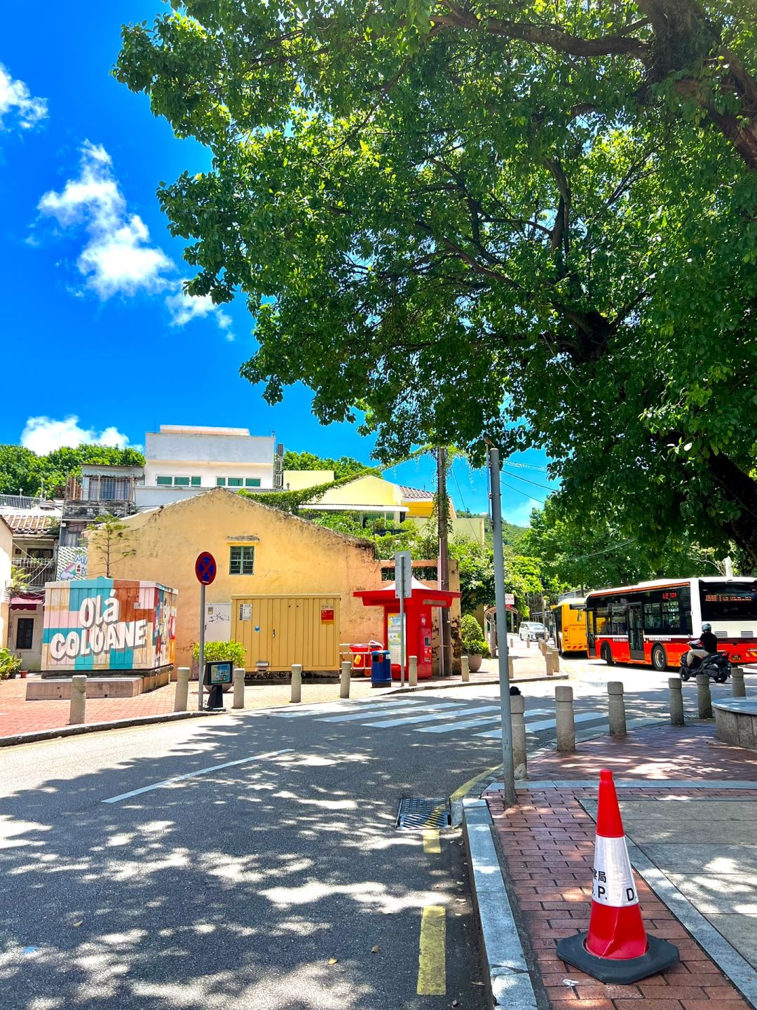 Macao-Take a slow-paced city walking tour and experience the slower pace of life in Macau