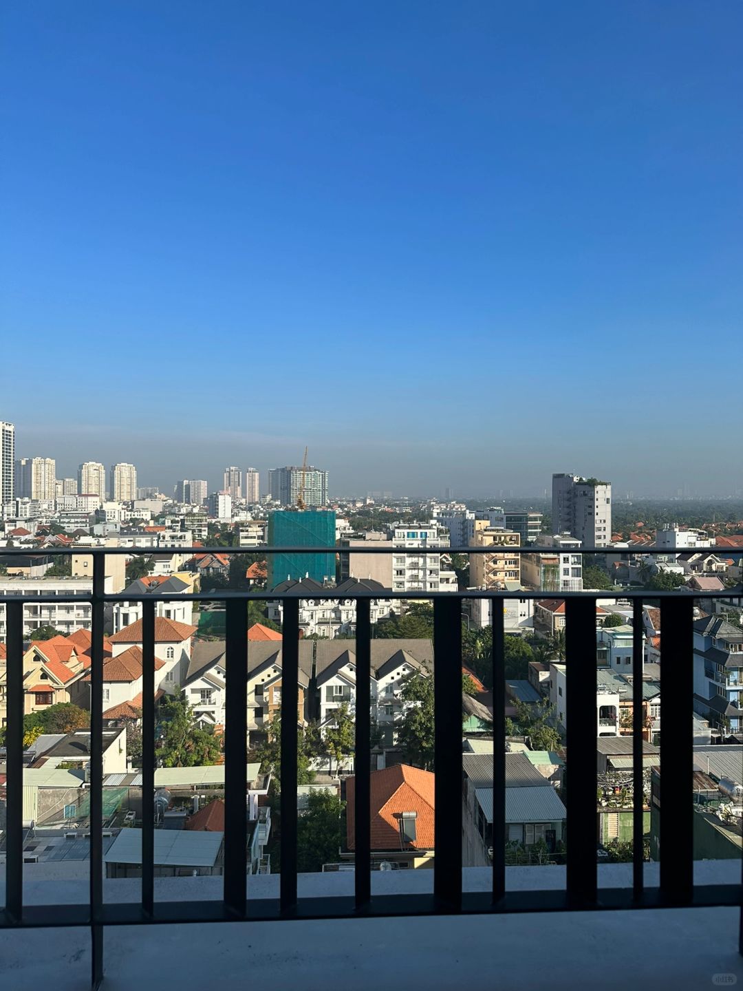 Ho Chi Minh-Amanaki Thao Dien Hotel, the biggest surprise of Ho Chi Minh City trip, is full of antique furniture