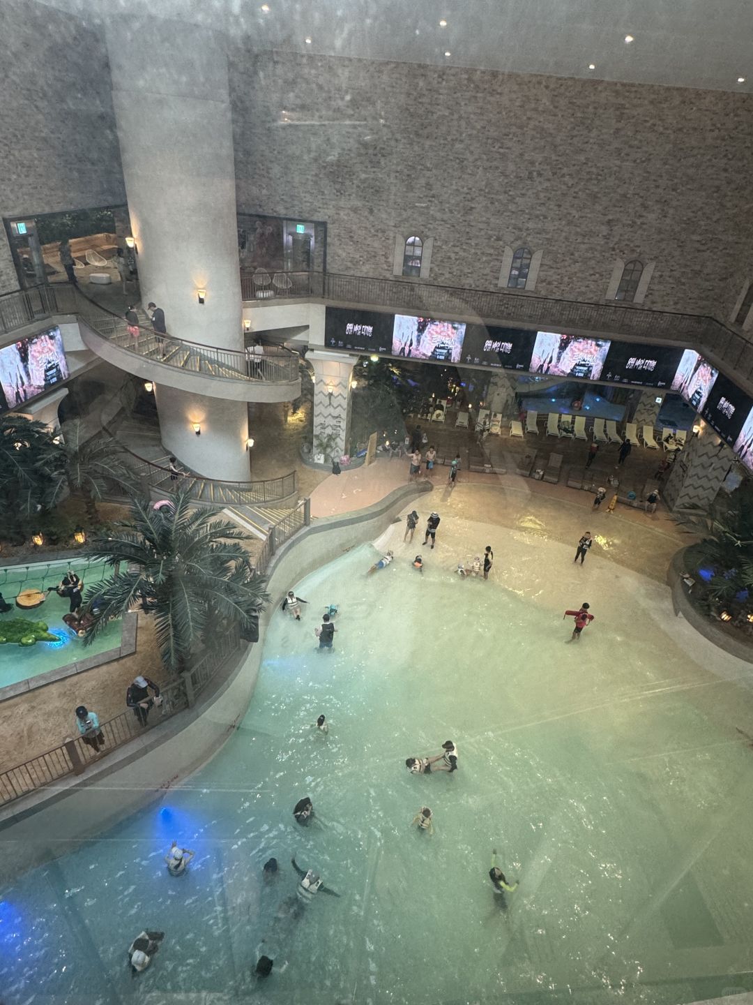 Busan/Jeju-Busan Spaland, Club D Oasis Spa and Hotel Aqua Palace Spa & Sauna Massage Reviews