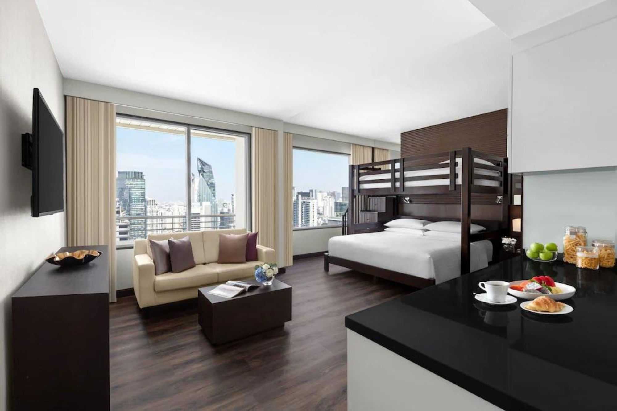 Bangkok-Top 10 BTS serviced apartments in Bangkok?, large/fully equipped with kitchens, suitable for family travel