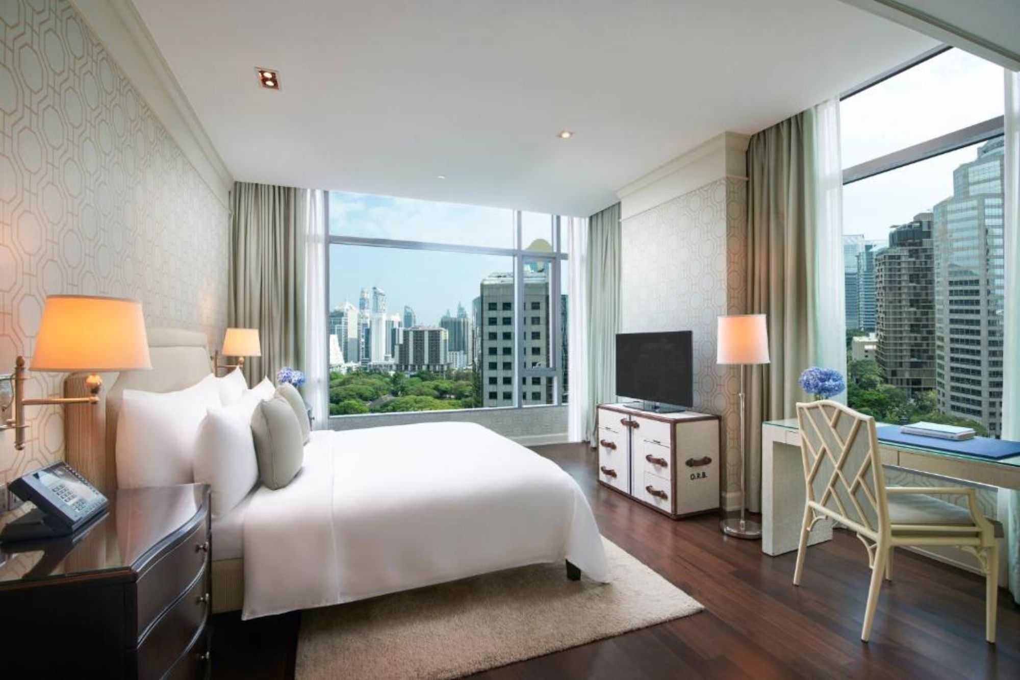 Bangkok-Top 10 BTS serviced apartments in Bangkok?, large/fully equipped with kitchens, suitable for family travel