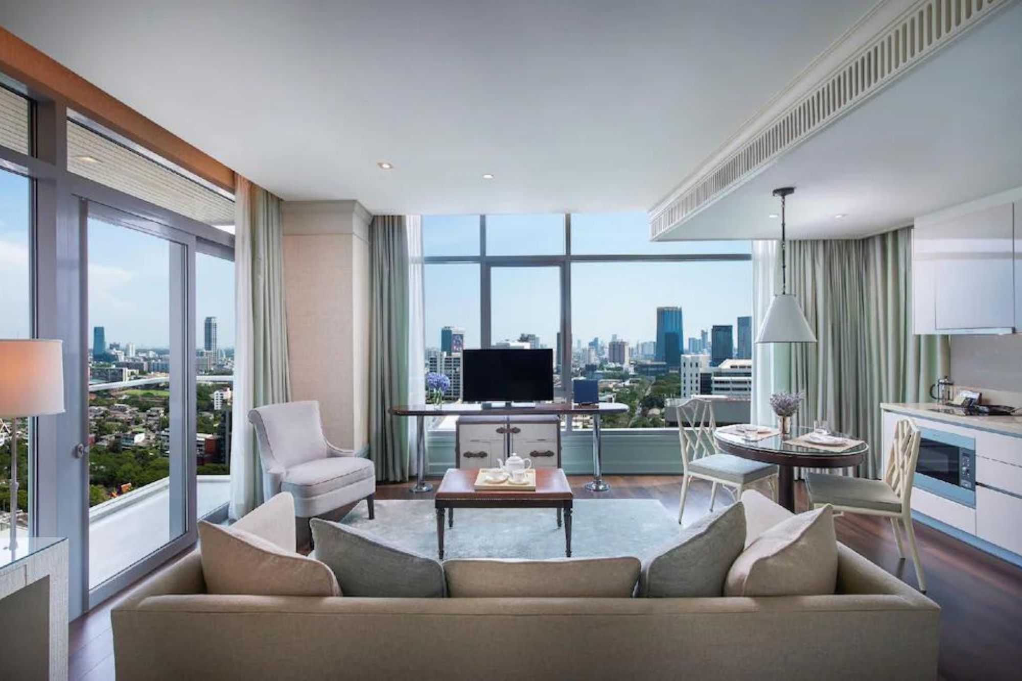 Bangkok-Top 10 BTS serviced apartments in Bangkok?, large/fully equipped with kitchens, suitable for family travel