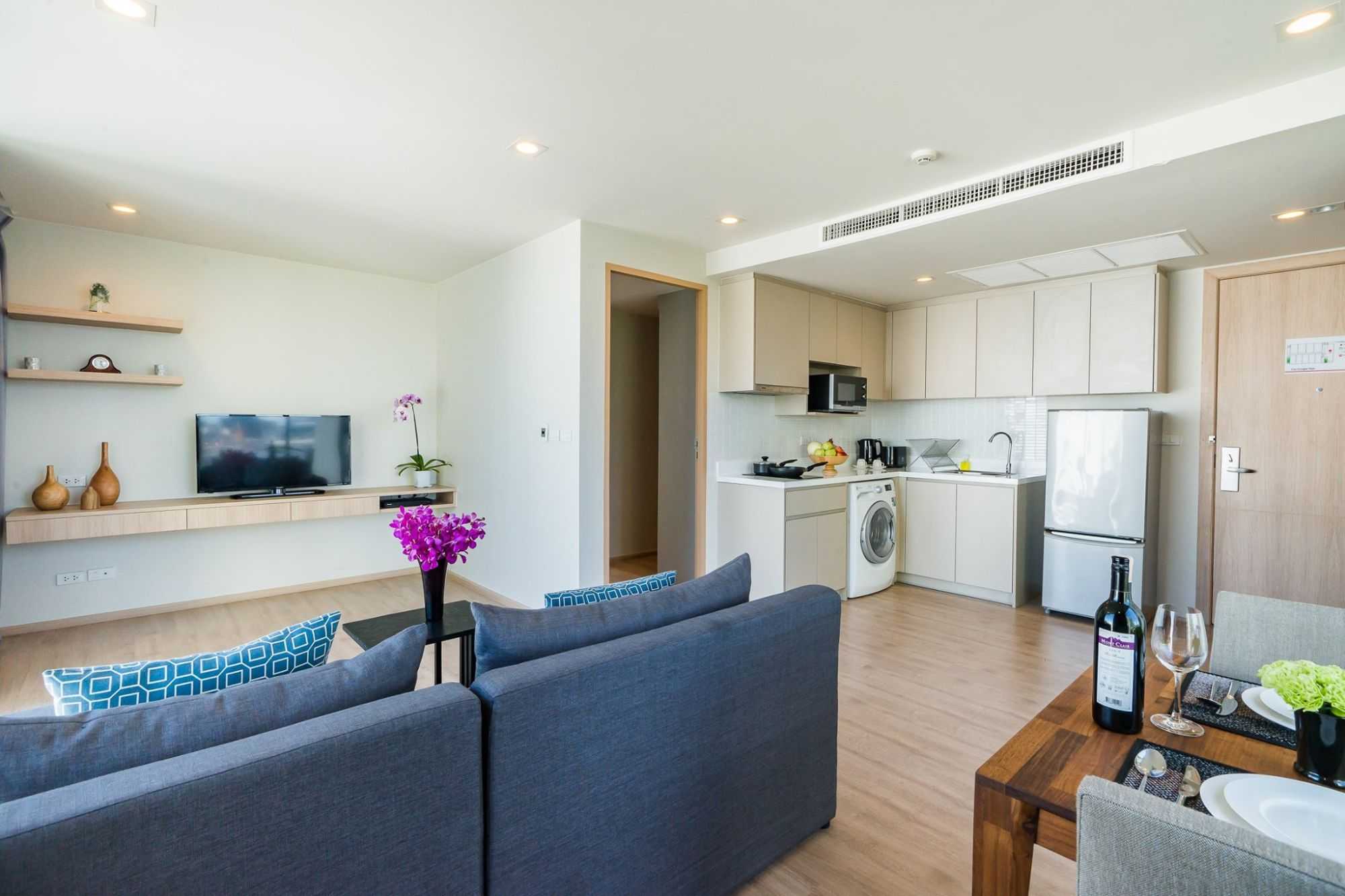 Bangkok-Top 10 BTS serviced apartments in Bangkok?, large/fully equipped with kitchens, suitable for family travel