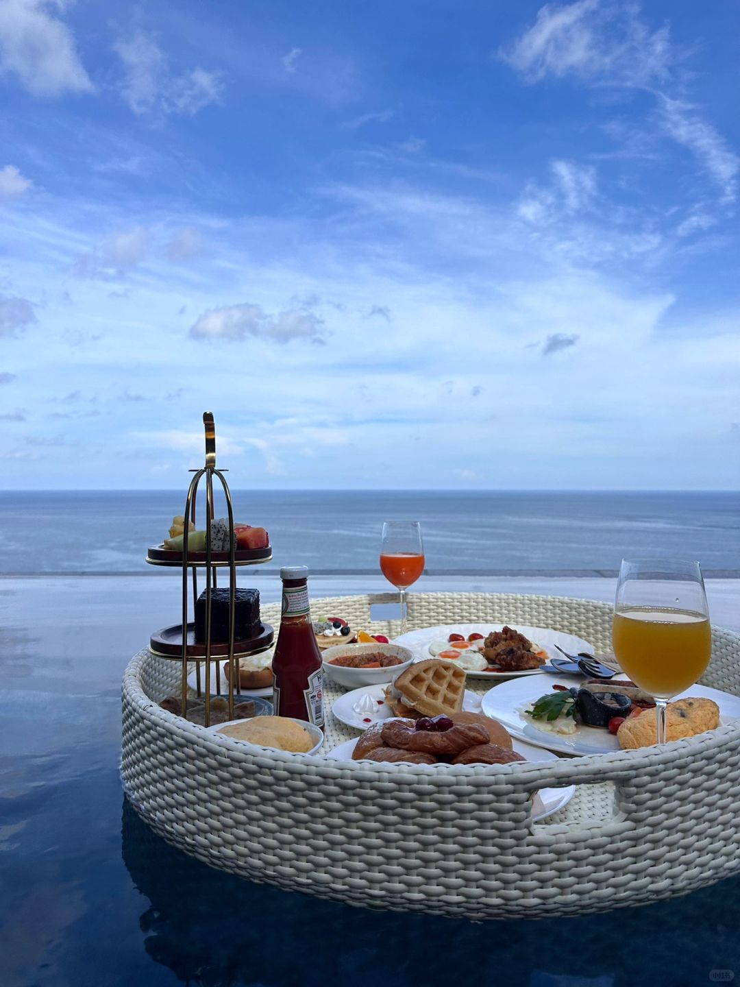 Phuket-The Shore at Katathani Hotel Sea View Love Pool Villa?, Katathani Coast for Couples Travel