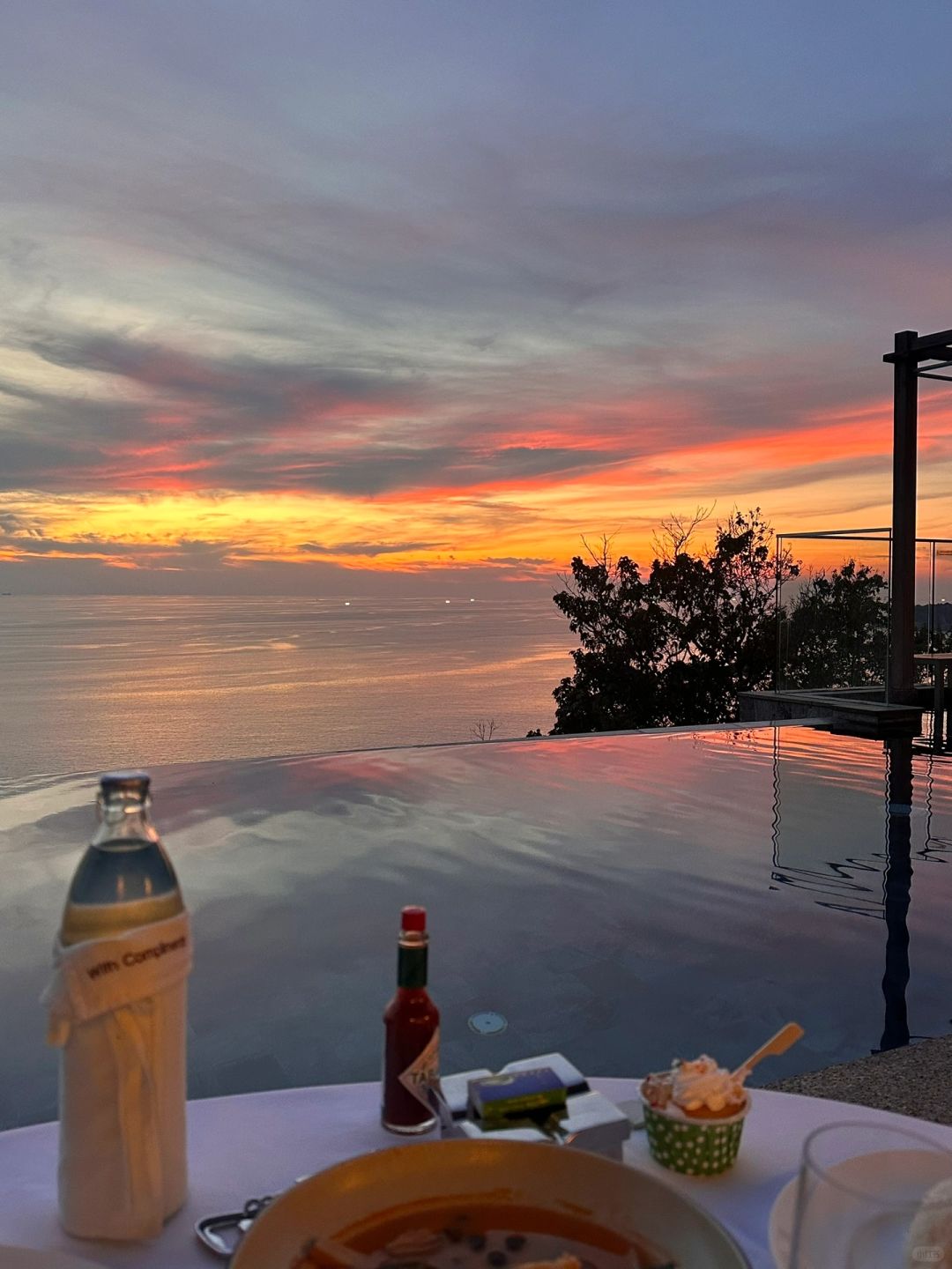 Phuket-The Shore at Katathani Hotel Sea View Love Pool Villa?, Katathani Coast for Couples Travel