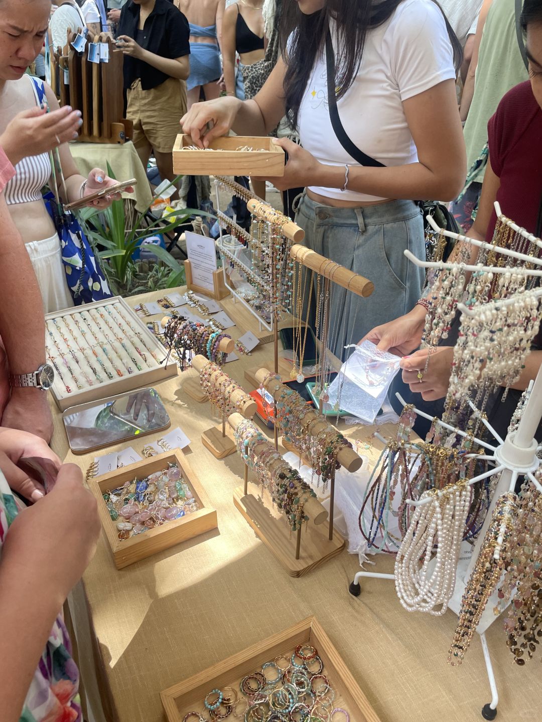 Bali-La Brisa, Bali Sunday Market?️, buy handmade soaps, clothes, bikinis and candles