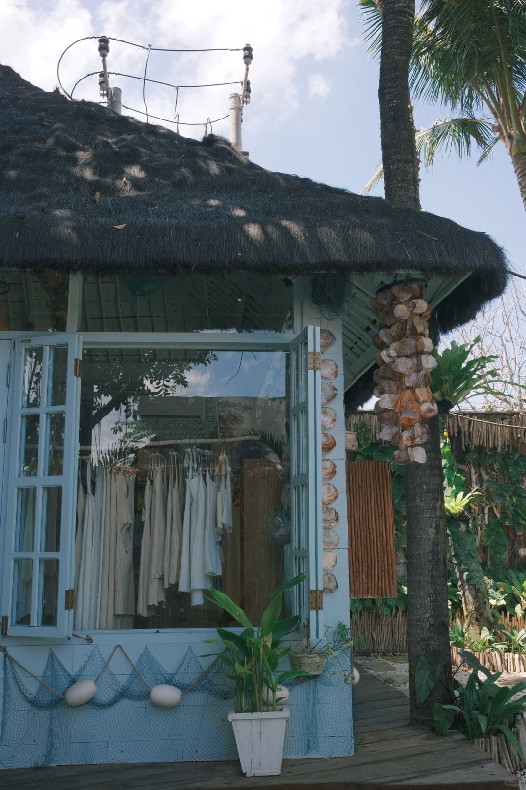 Bali-La Brisa, Bali Sunday Market?️, buy handmade soaps, clothes, bikinis and candles