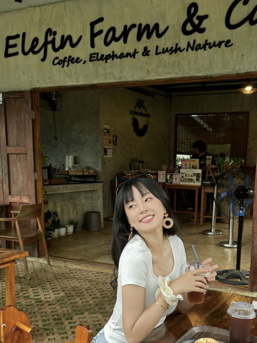 Chiang Mai-Free Chiang Mai, visit the old city, Nimmanhaemin Road and the University Night Market