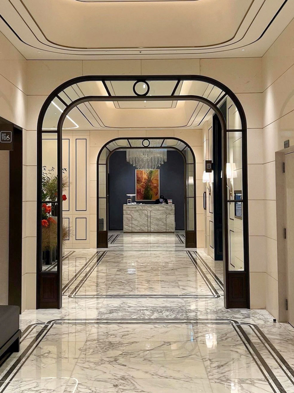 Seoul-Sofitel Ambassador Seoul Songpa?‍?‍?‍? is a five-star hotel located in the heart of Seoul