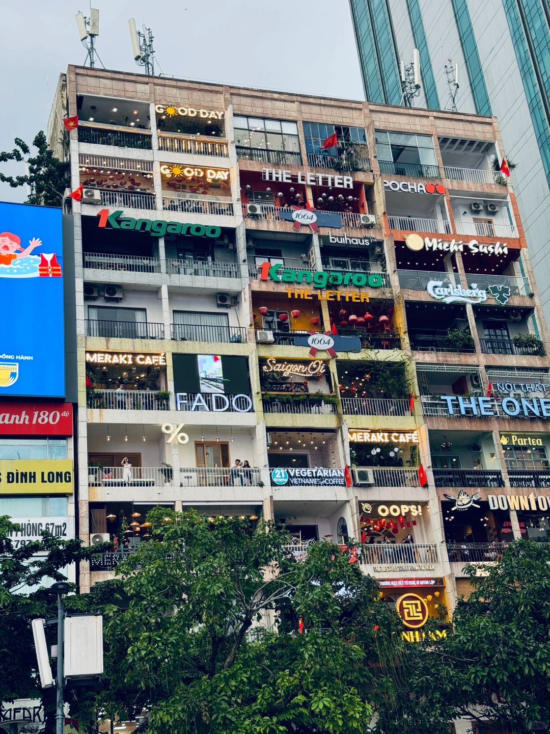 Ho Chi Minh-Ho Chi Minh City Walking Tour. Eat good food, drink in bars, and get a spa massage