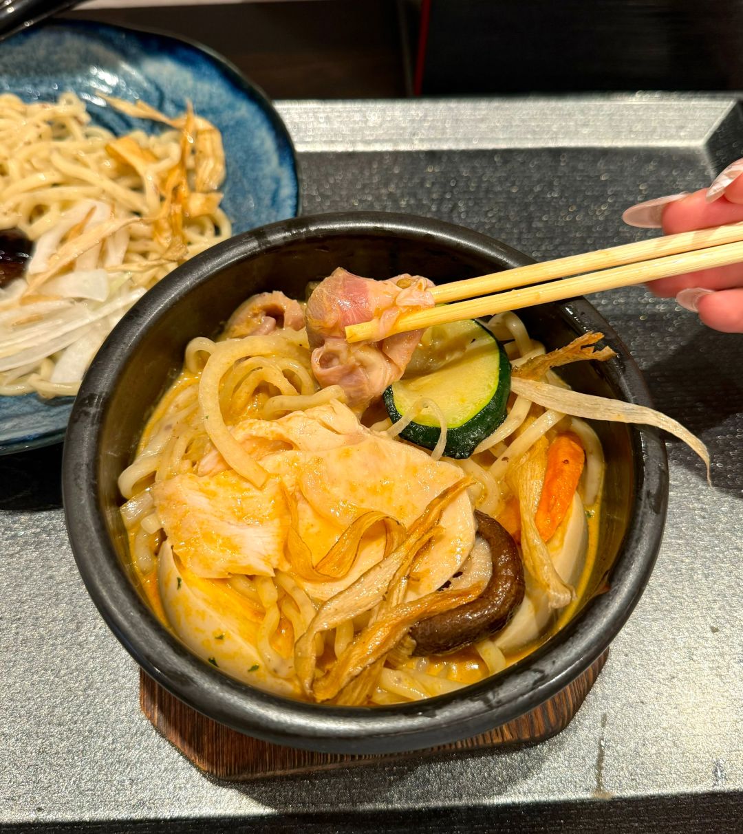 Osaka-Osaka EBI SIN Food Restaurant, ?experience the best lobster ramen for only 4200 yen