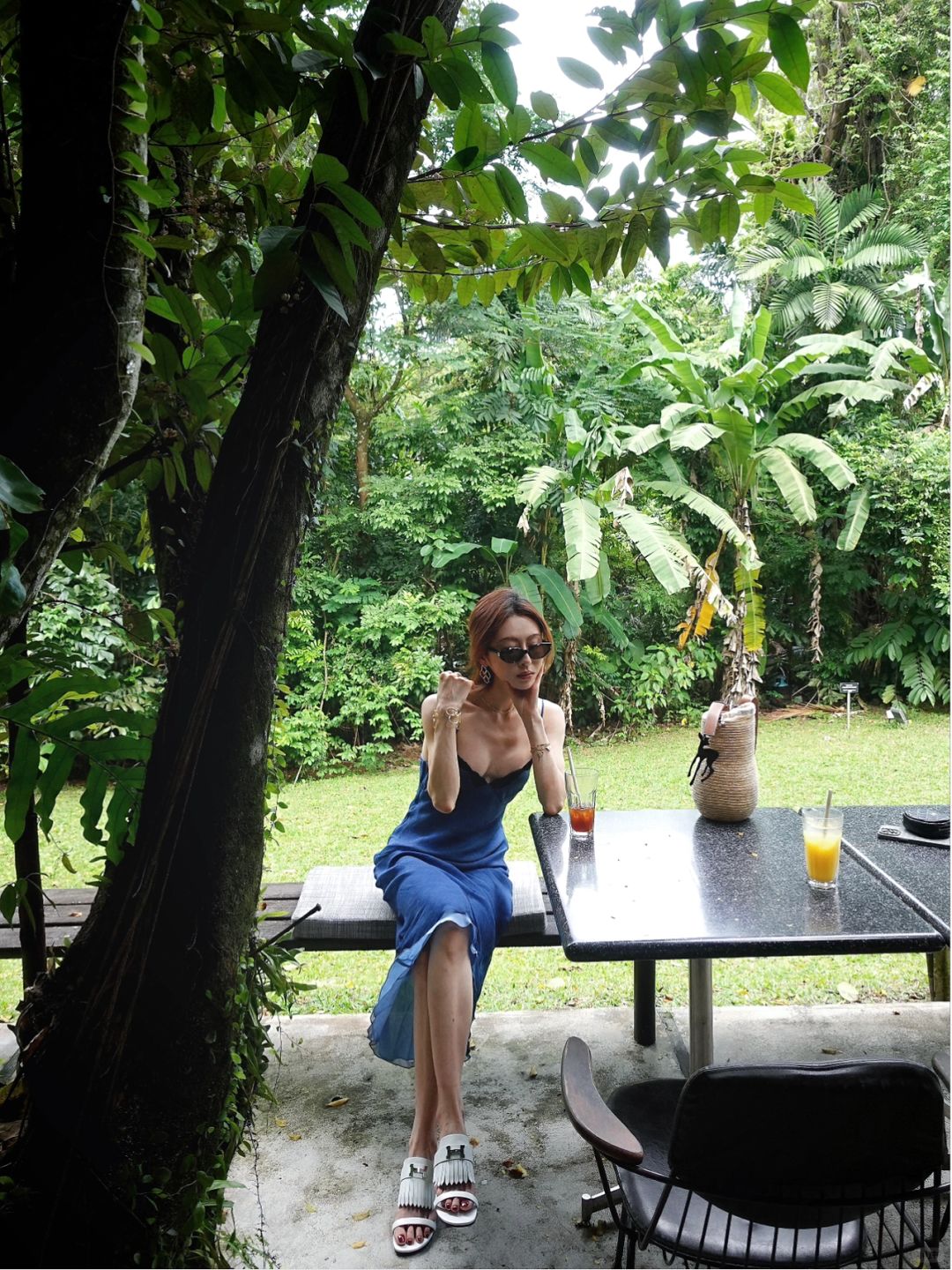 Singapore-Traveling in Singapore, staying near Harding Road, surrounded by various green plants