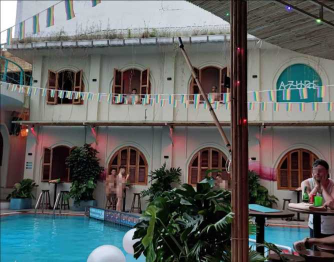 Ho Chi Minh-AZURE Bar in District 3 of Ho Chi Minh City, a pool bar where muscular boys gather