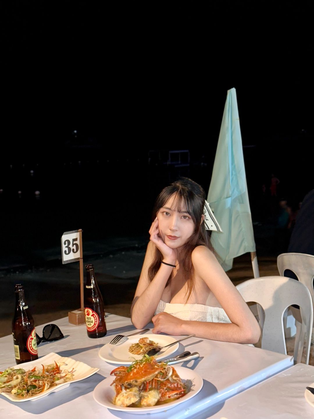 Cebu-Isis Thai Restaurant, Cebu Bohol Seafood BBQ, enjoy the sea breeze and drink beer