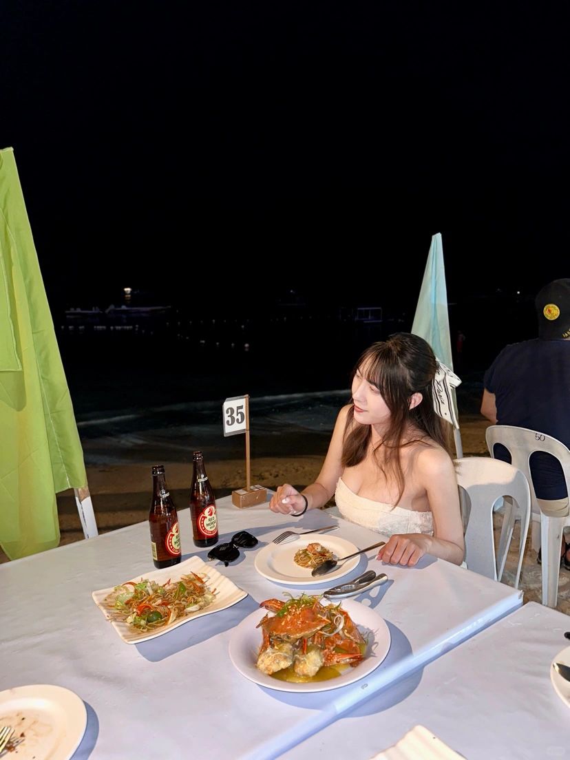 Cebu-Isis Thai Restaurant, Cebu Bohol Seafood BBQ, enjoy the sea breeze and drink beer