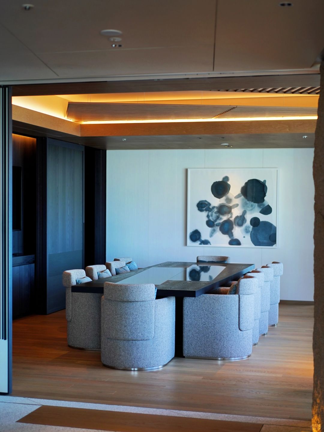 Osaka-Four Seasons Hotel Osaka, Japan, a luxurious hotel in the heart of Osaka