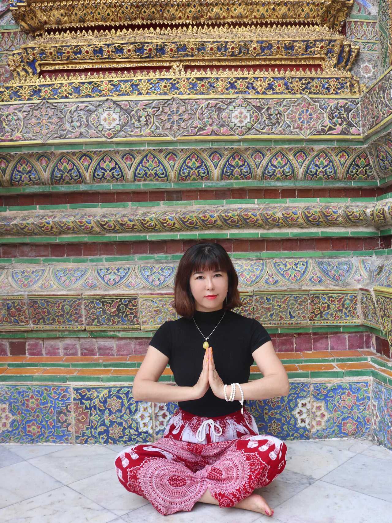 Bangkok-The Grand Palace in Bangkok, Thailand, to learn about the glorious history of the Thai royal family