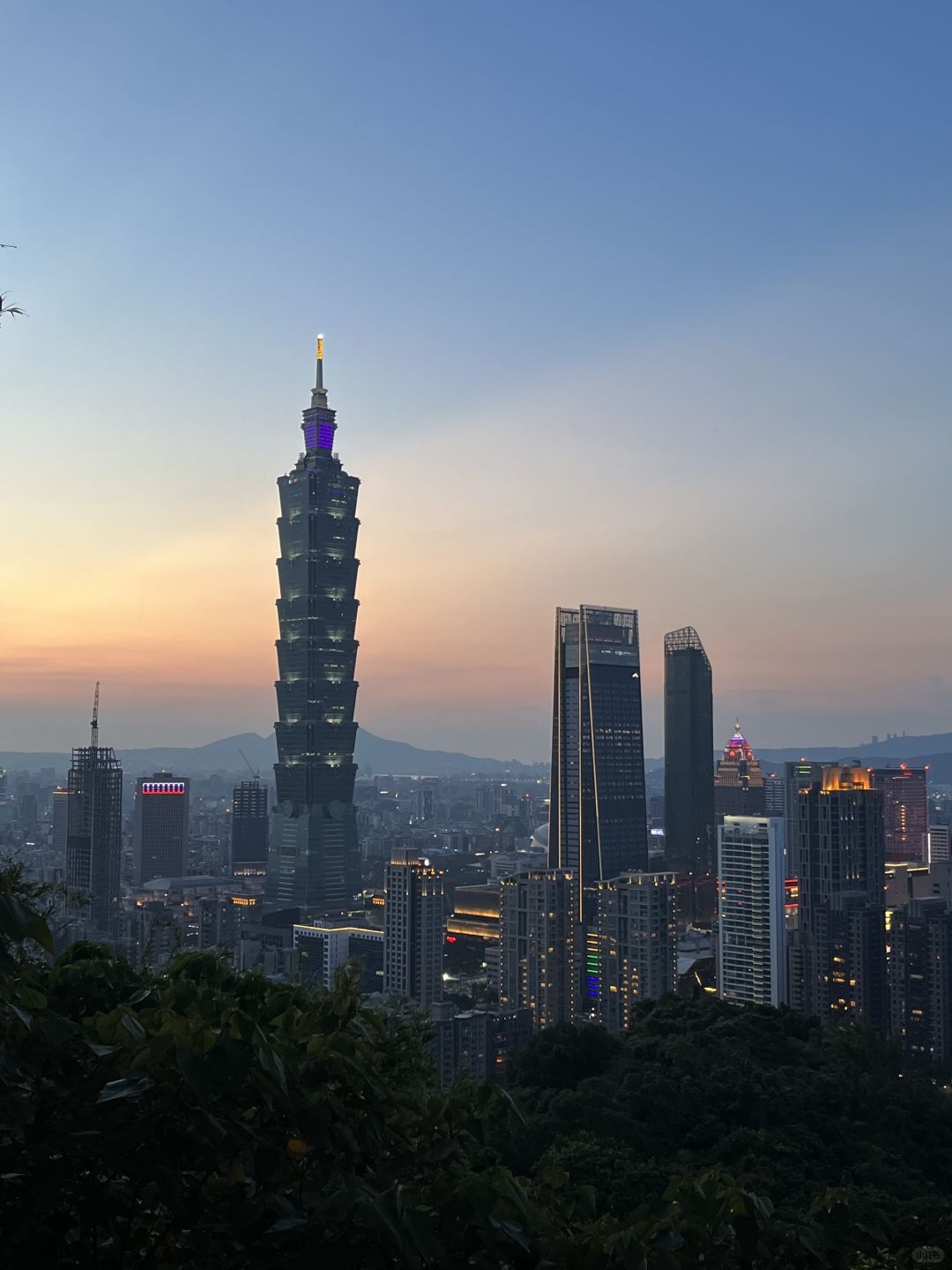 Taiwan-Taiwan City Hiking Tour, Visit Taipei International Financial Center (Taipei 101 Building)