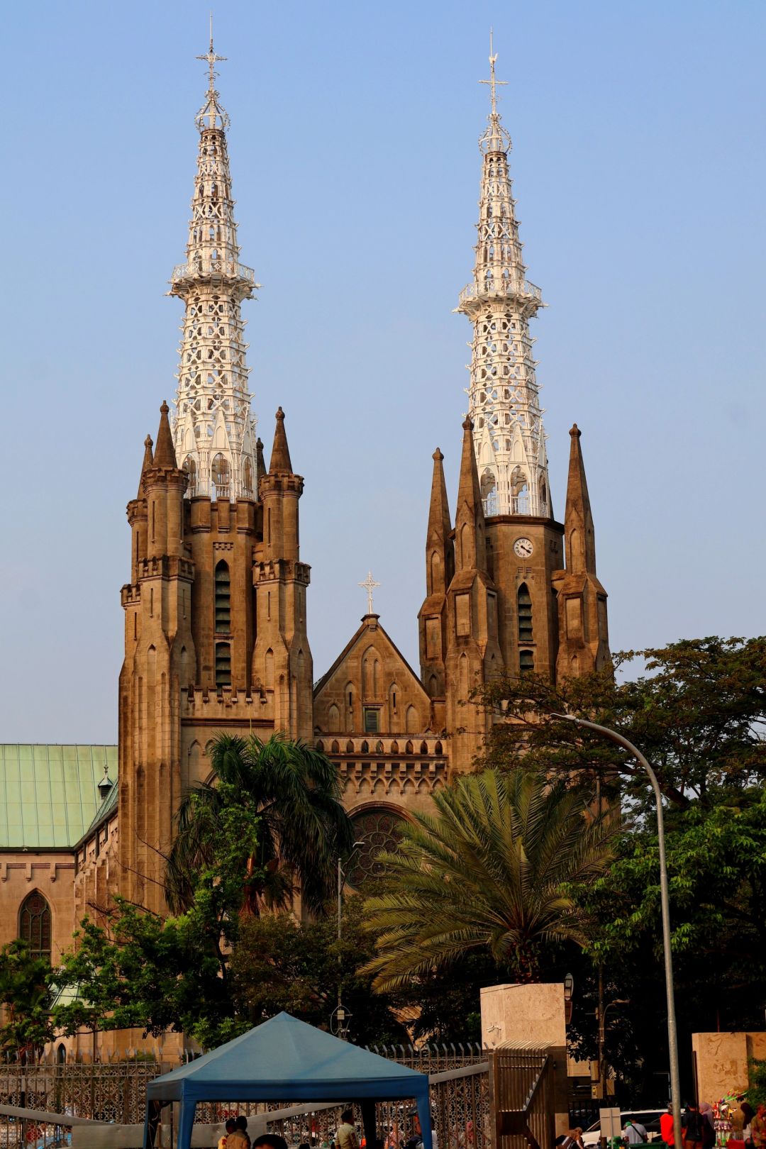 Jakarta-Free travel guide to Jakarta, Indonesia,? recommended hotel Yello Hotel Harmoni