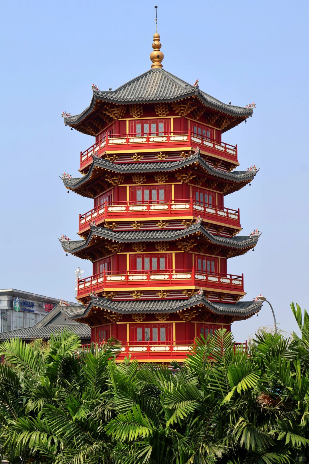 Jakarta-Free travel guide to Jakarta, Indonesia,? recommended hotel Yello Hotel Harmoni