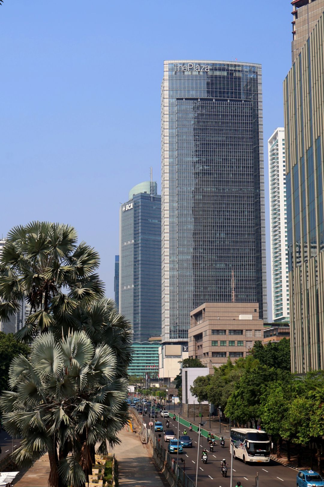 Jakarta-Free travel guide to Jakarta, Indonesia,? recommended hotel Yello Hotel Harmoni