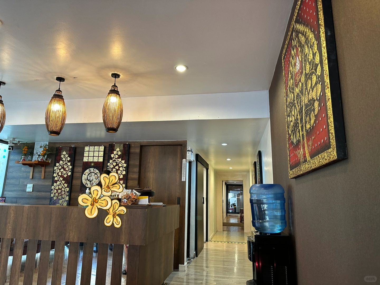 Hua Hin-99 spa massage shop near market village in Hua Hin, Thailand, cheap price and good service