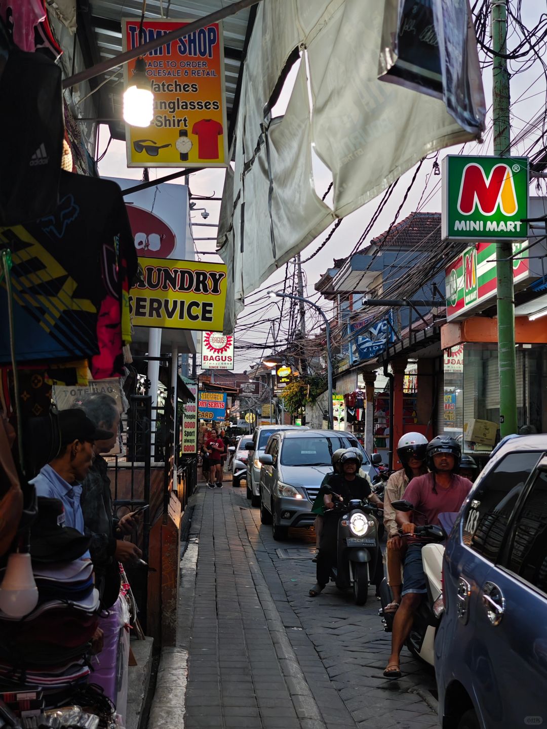 Bali-Traveling in Bali, Indonesia, I felt an infinite disconnect. Luxury resorts and local slums