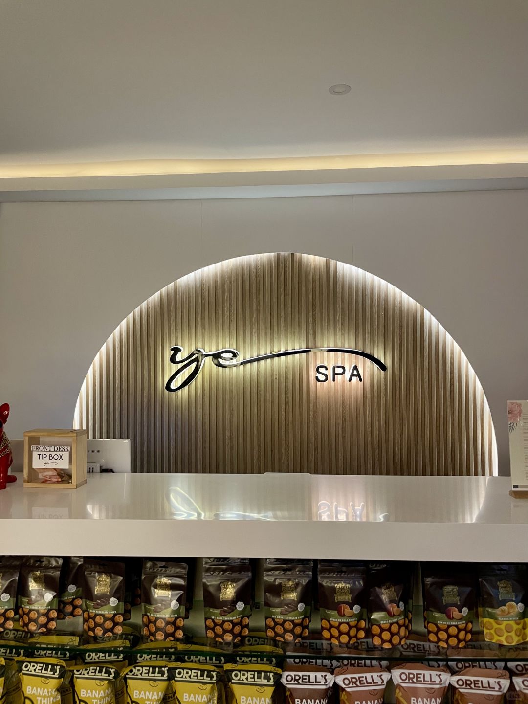 Clark/Angel City-Ye Spa??‍♀️, a massage parlor in Clark Korean Town, has a warm and comfortable interior