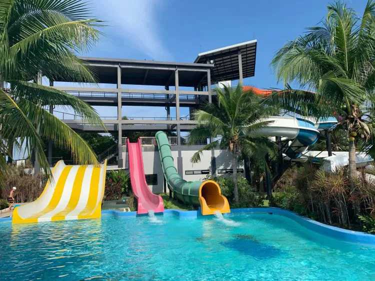 Hua Hin-Hua Hin Black Mountain Water Park??‍♀️, a water park that meets all your entertainment needs