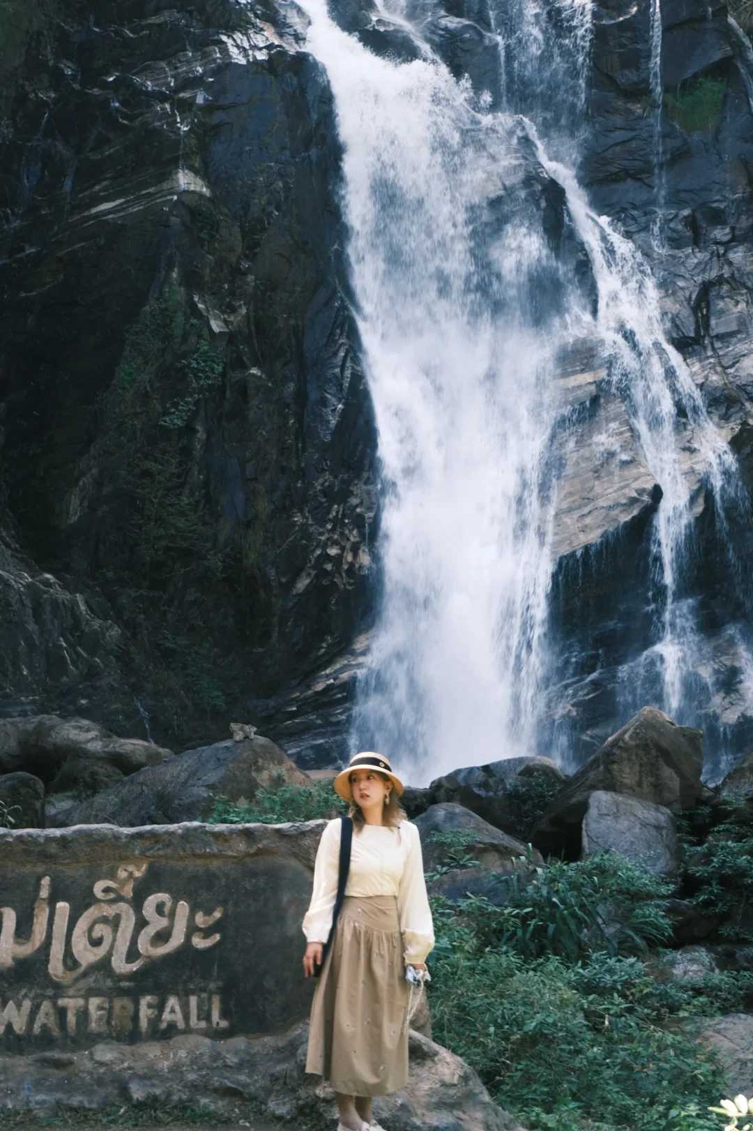 Chiang Mai-Mae Tia Waterfall in Chiang Mai National Park,?️ where many locals camp and picnic