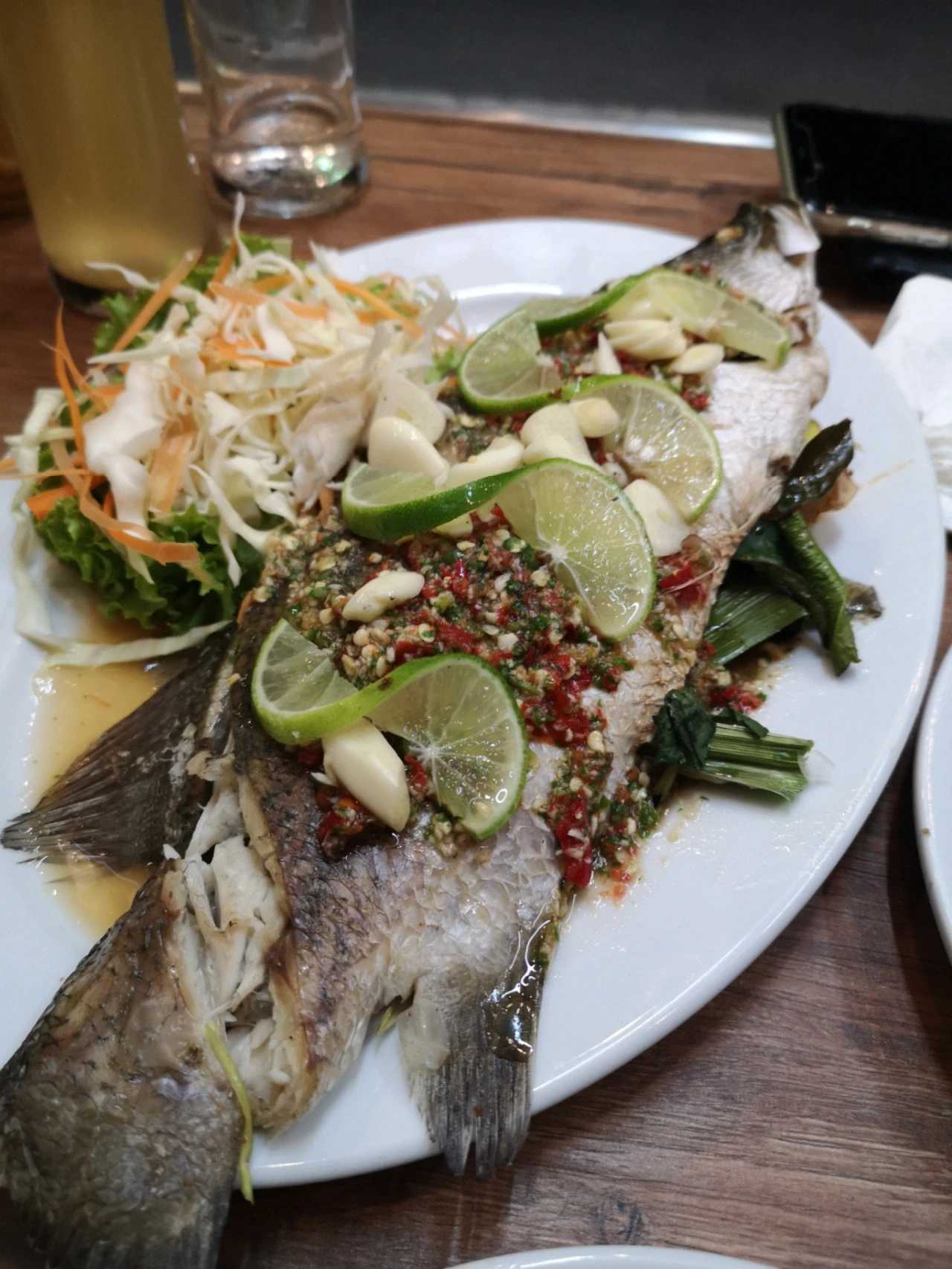 Phuket-Karon Kata Restaurant in Phuket. Tom Yum Goong, Seafood Salad and Lemon Fish Review