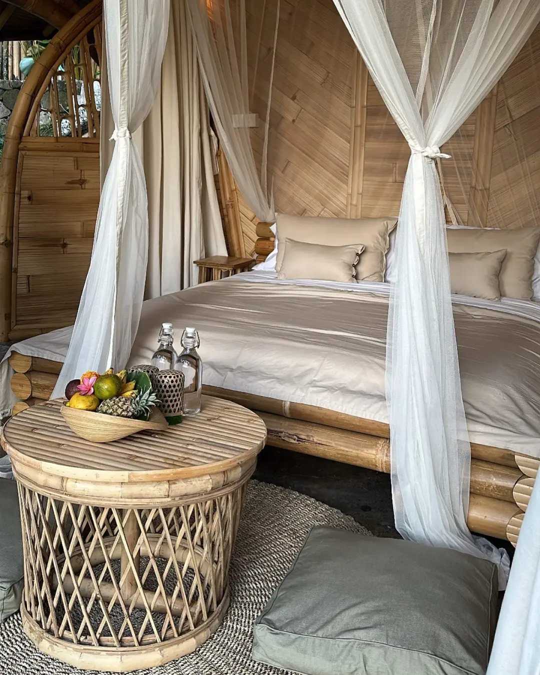 Bali-12 Instagram-worthy spots in Bali, including Alas Harum Bali, Garuda Wisnu Kencana, etc