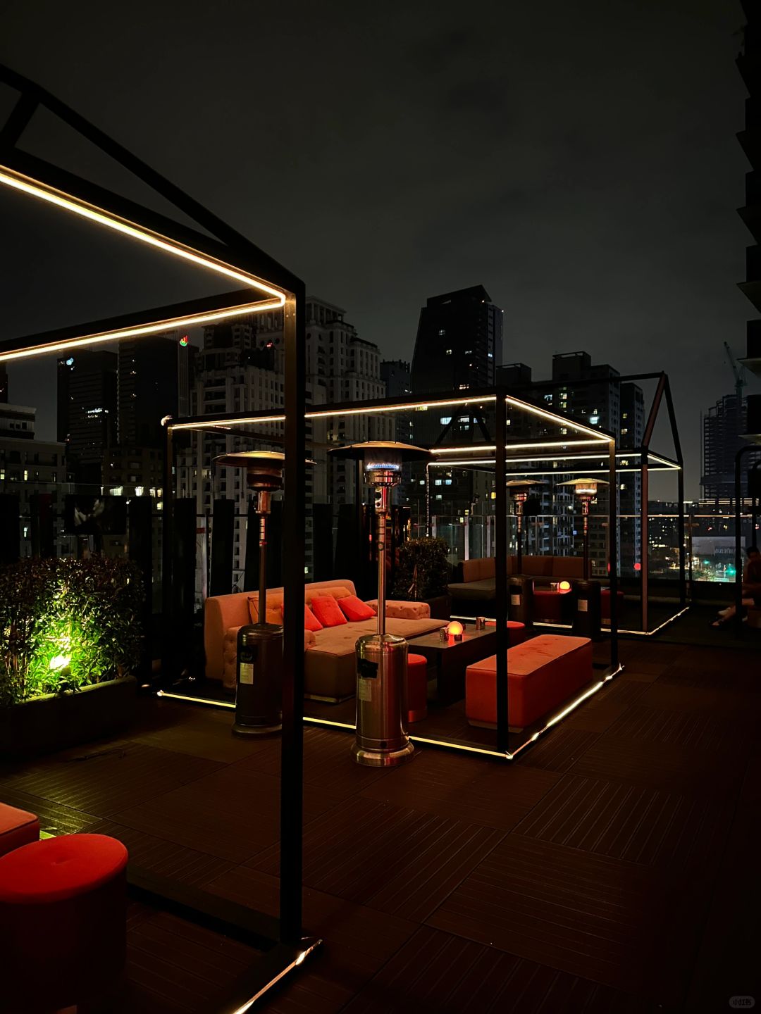 Taiwan-FRANK Taichung Bar?, an iconic bar for quality nightlife in Xitun, Taichung