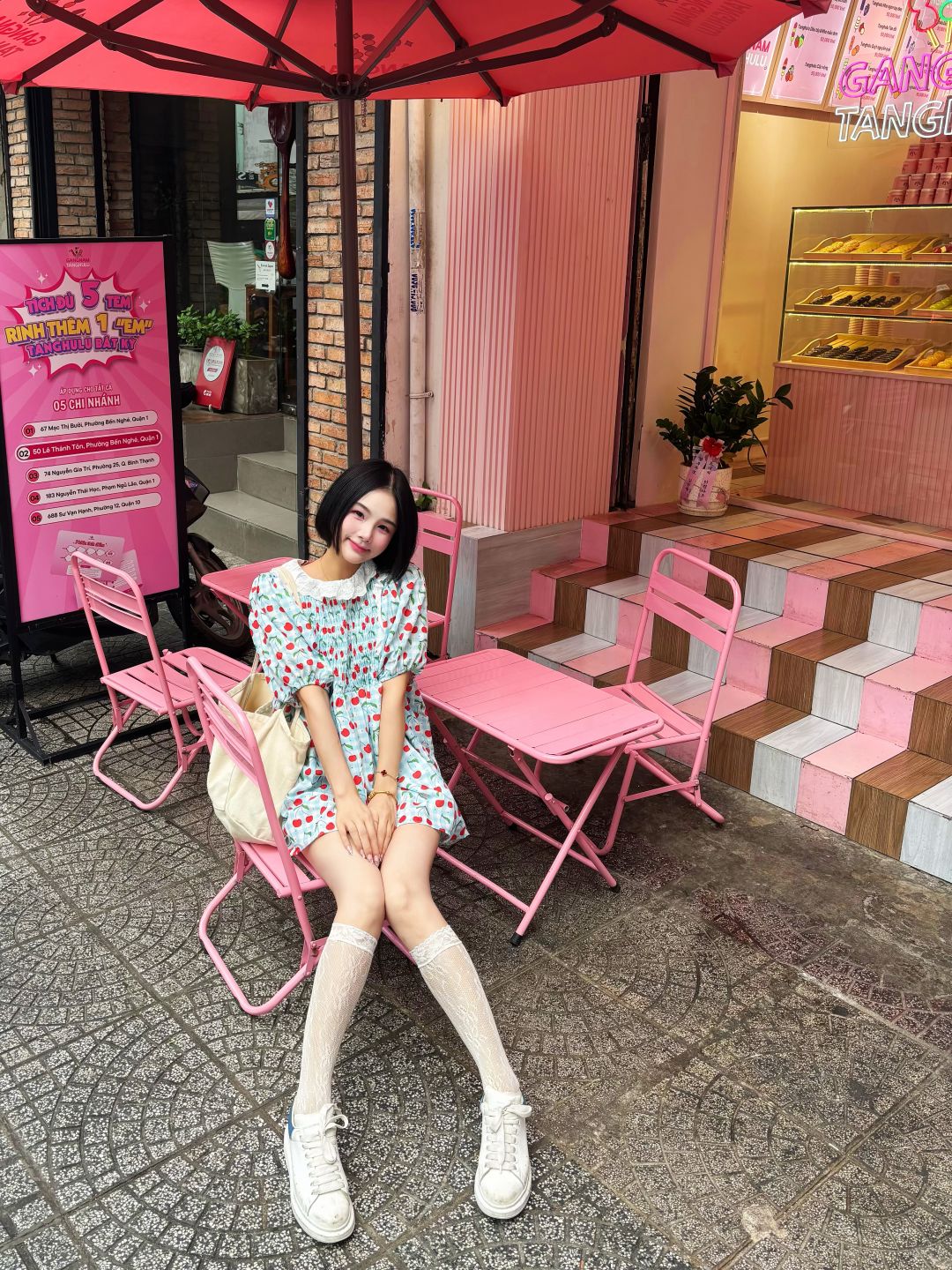 Ho Chi Minh-Shopping trip in Ho Chi Minh, clothes, shoes and cosmetics are cheap and good quality