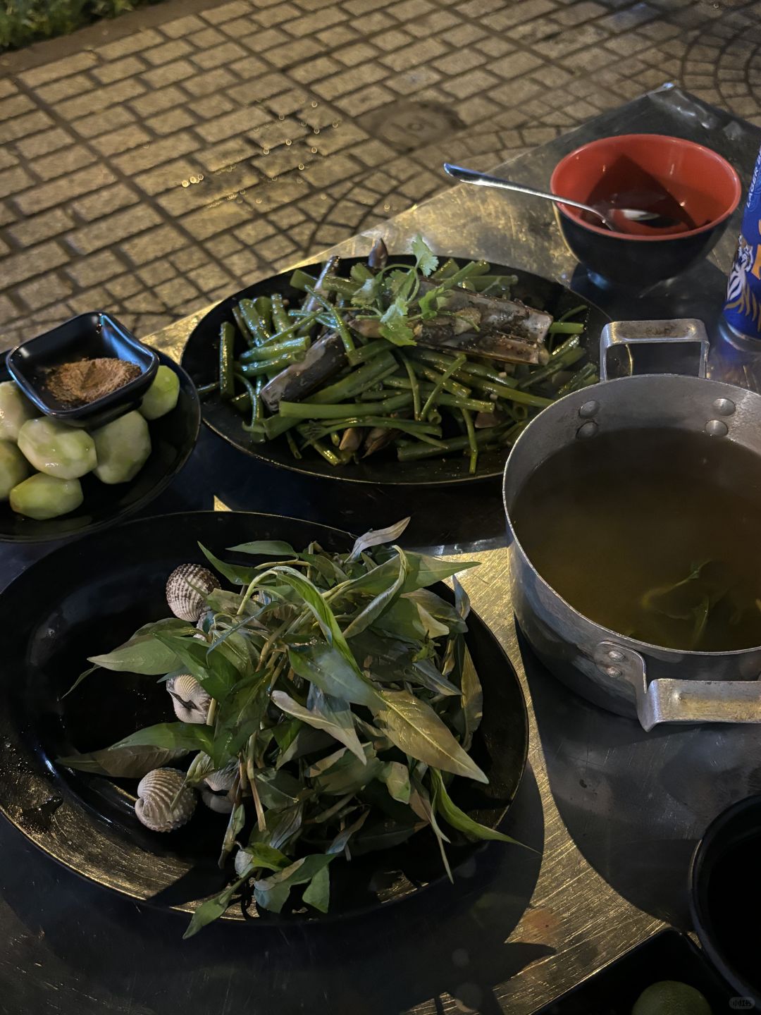 Ho Chi Minh-Shopping trip in Ho Chi Minh, clothes, shoes and cosmetics are cheap and good quality