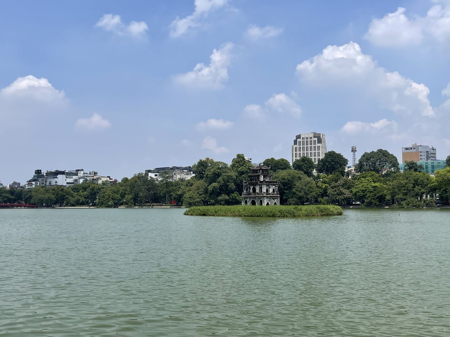 Hanoi-Hoan Kiem Lake, the island where Le Thai Tou returned his sword to the sacred turtle