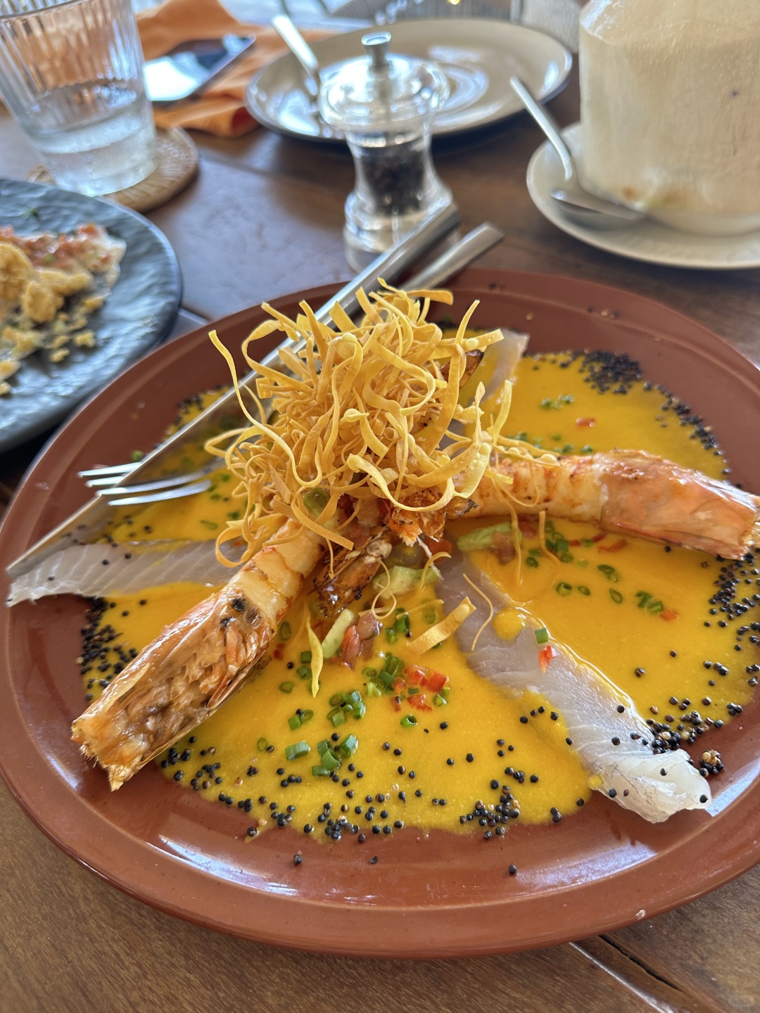 Hua Hin-Nomada restaurant on the beach in Hua Hin, Thailand, taste delicious seafood
