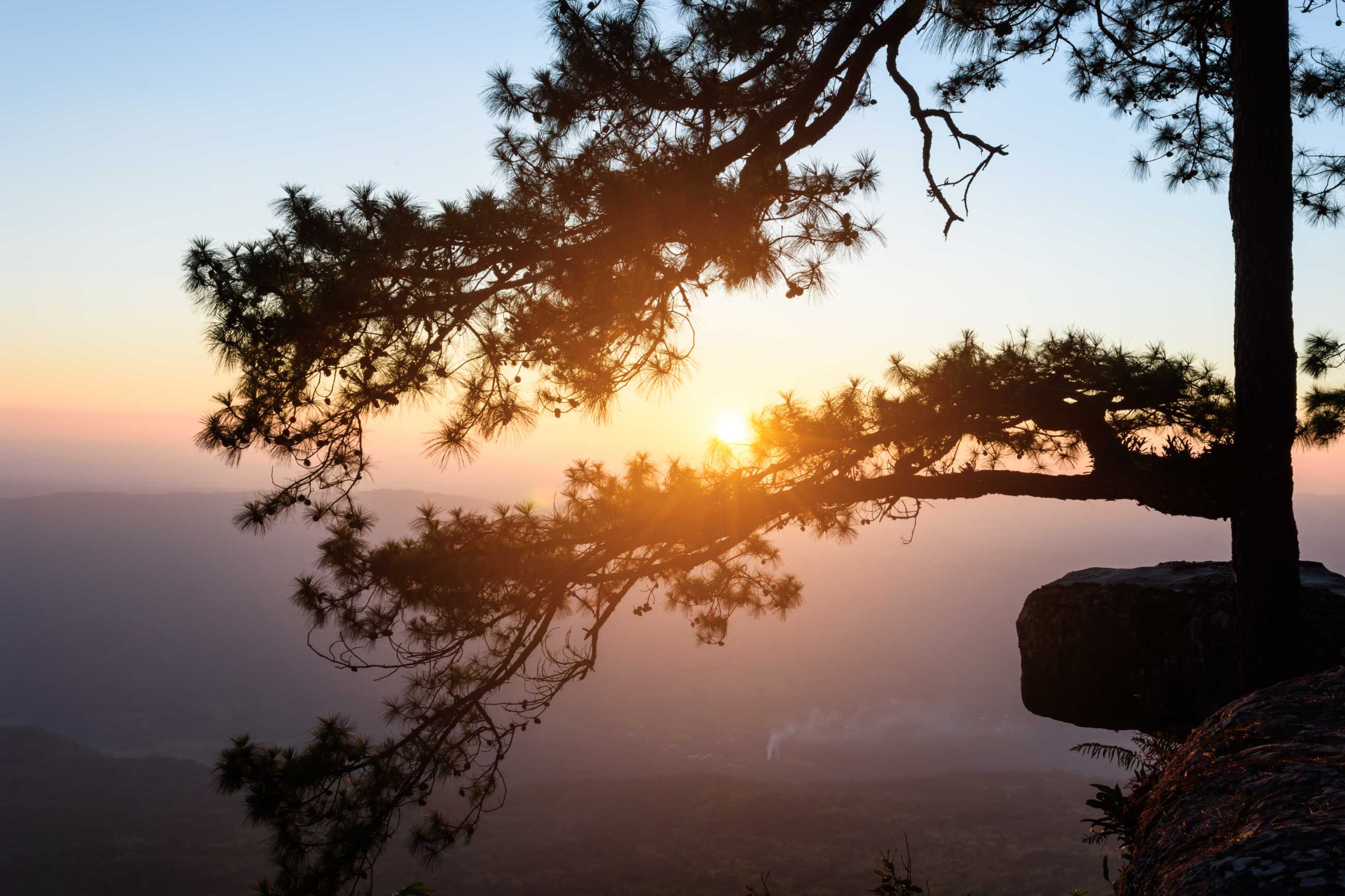 Bangkok-Phu Kradueng, Loei Province, one of the most famous natural tourist attractions in Thailand