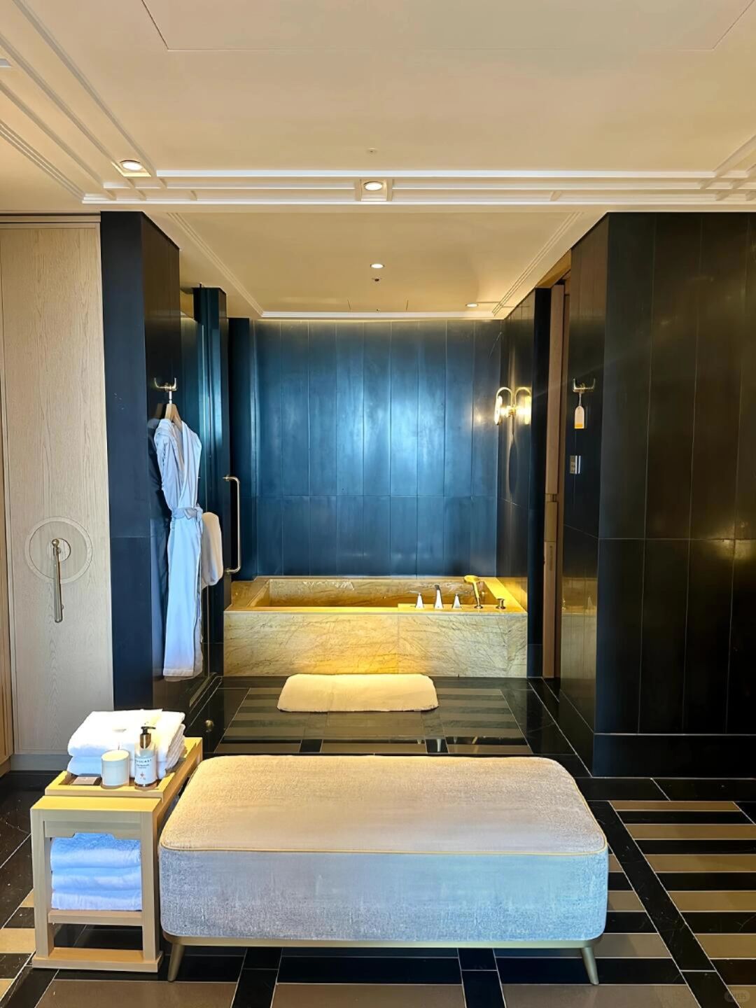 Busan/Jeju-JW Marriott Jeju Resort & Spa, ??‍♀full of design and unique local hot springs