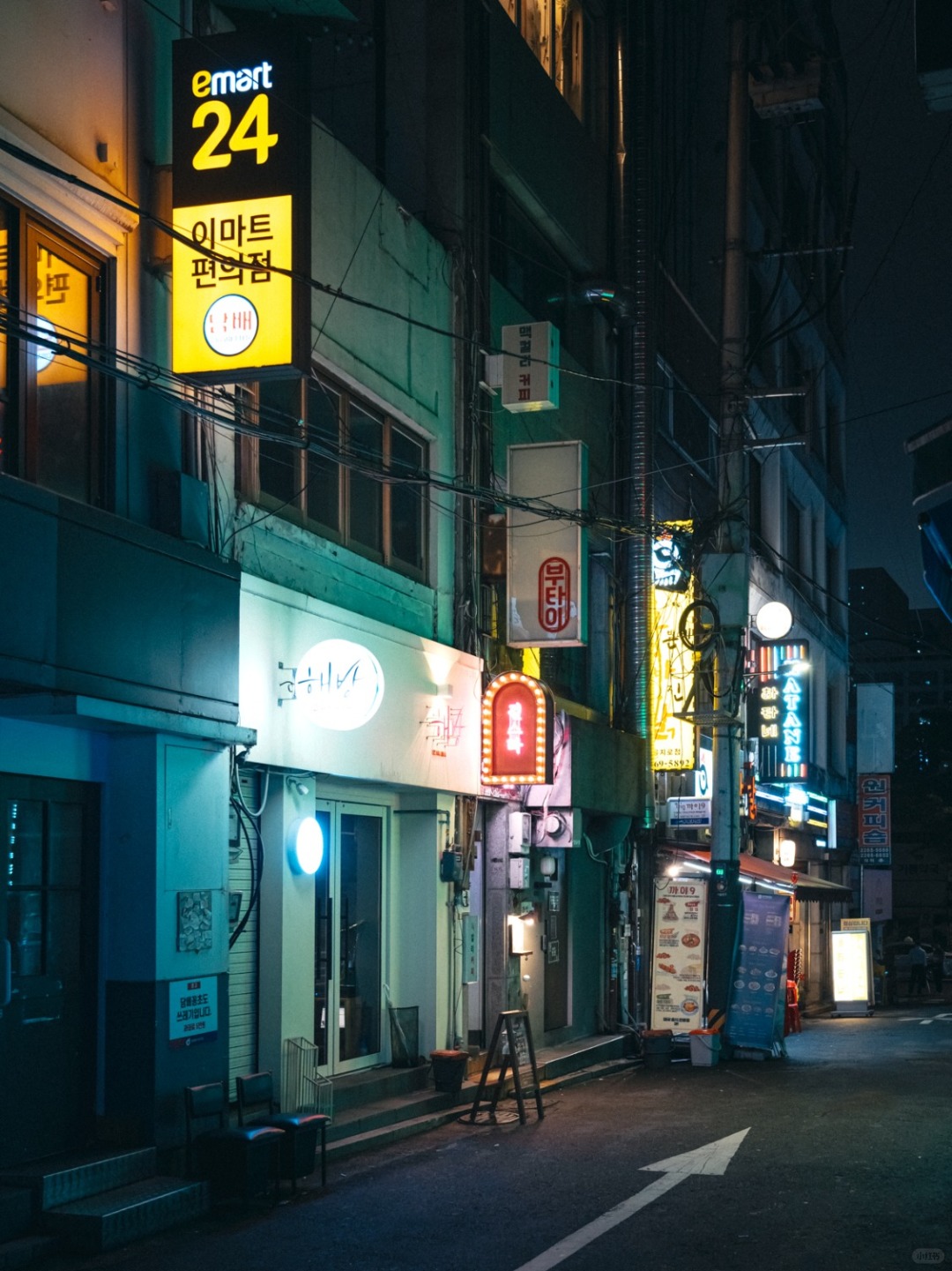 Busan/Jeju-Explore Korea's nightlife: ?not only K-pop stages, but also these lively alleys