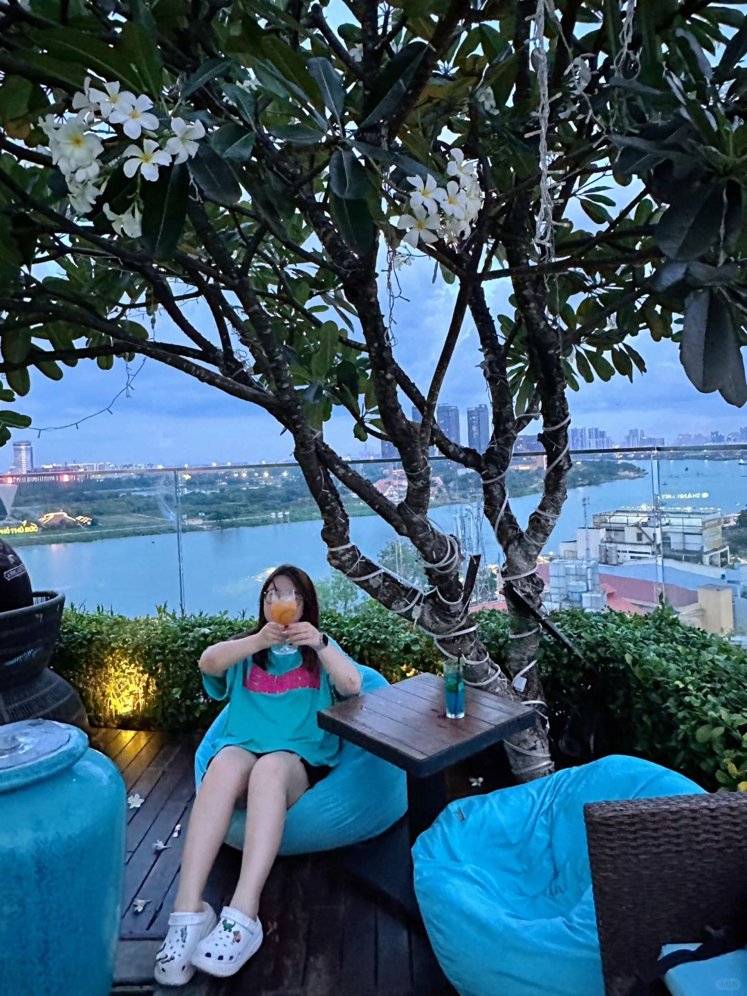 Ho Chi Minh-Silverland Jolie Hotel, a super cost-effective hotel in the center of Chi Minh City, Vietnam