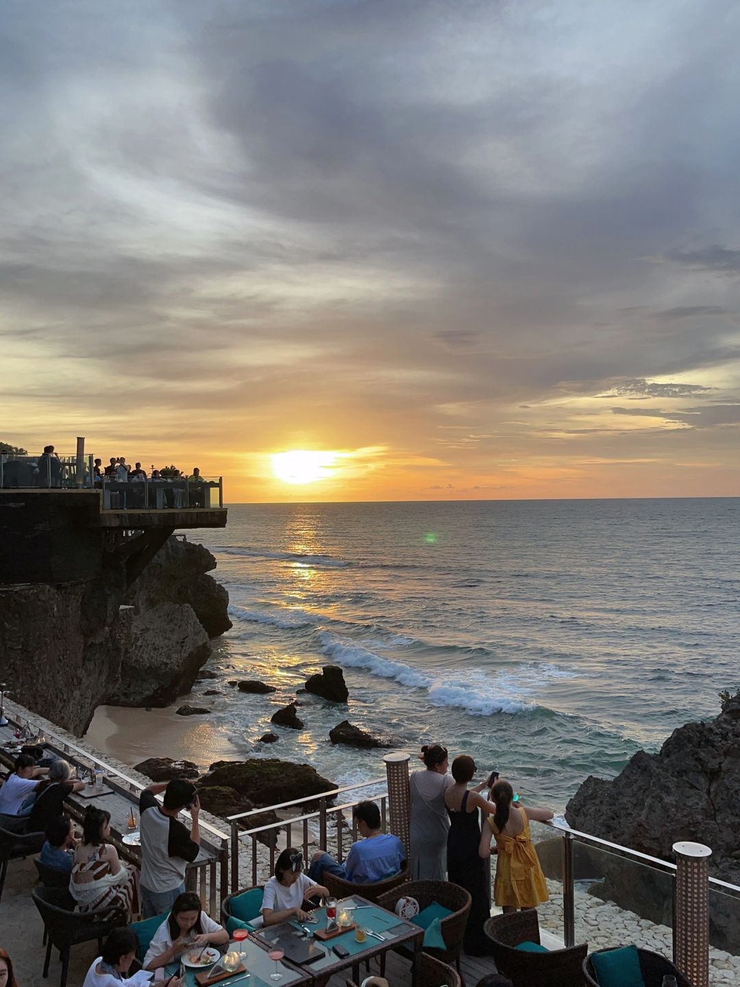Bali-Rock Bar Cliff Sunset Restaurant in Bali, Indonesia, stay Ayana Hotel, with free shuttle bus