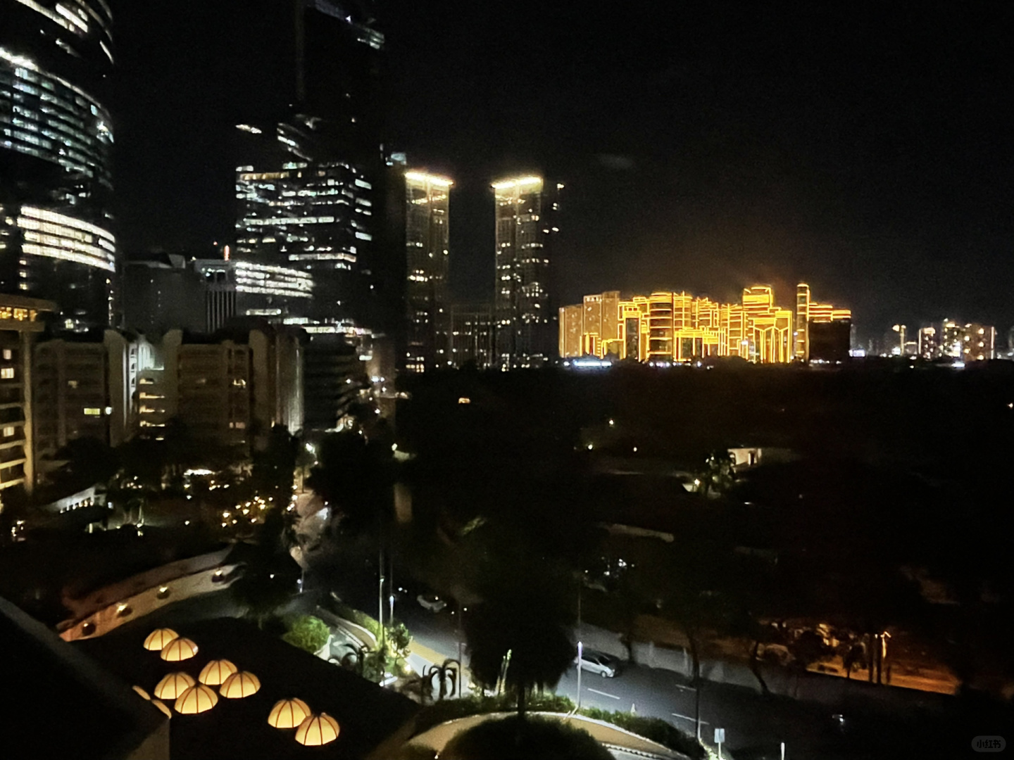 Manila/Luzon-The Peninsula Hotel is the best choice for staying in Manila, Philippines, convenient and safe