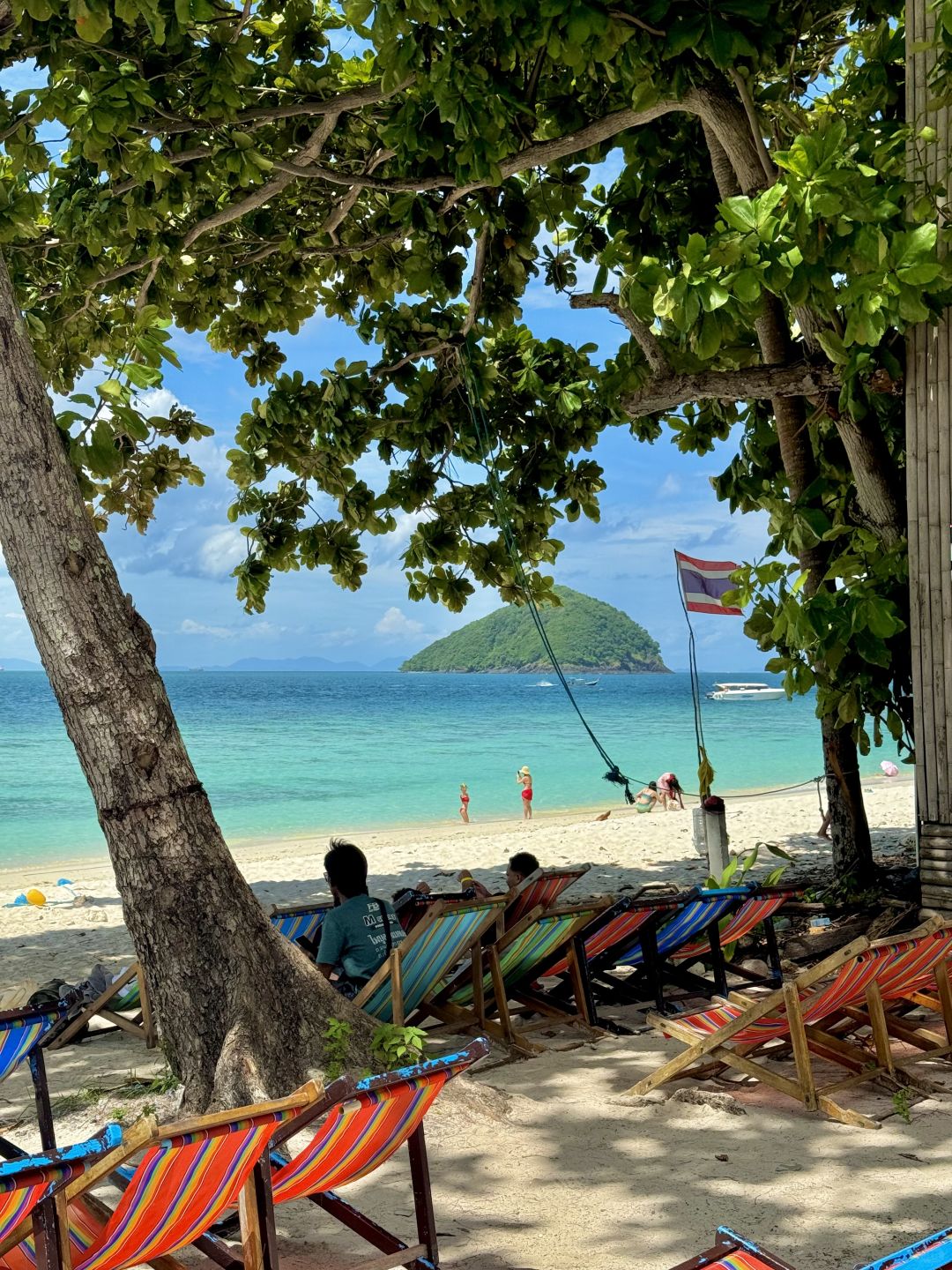 Phuket-Phuket Island Tour Cliff Cafe,? Karon Beach and Laem Sai Cup Cafe, a pleasant trip
