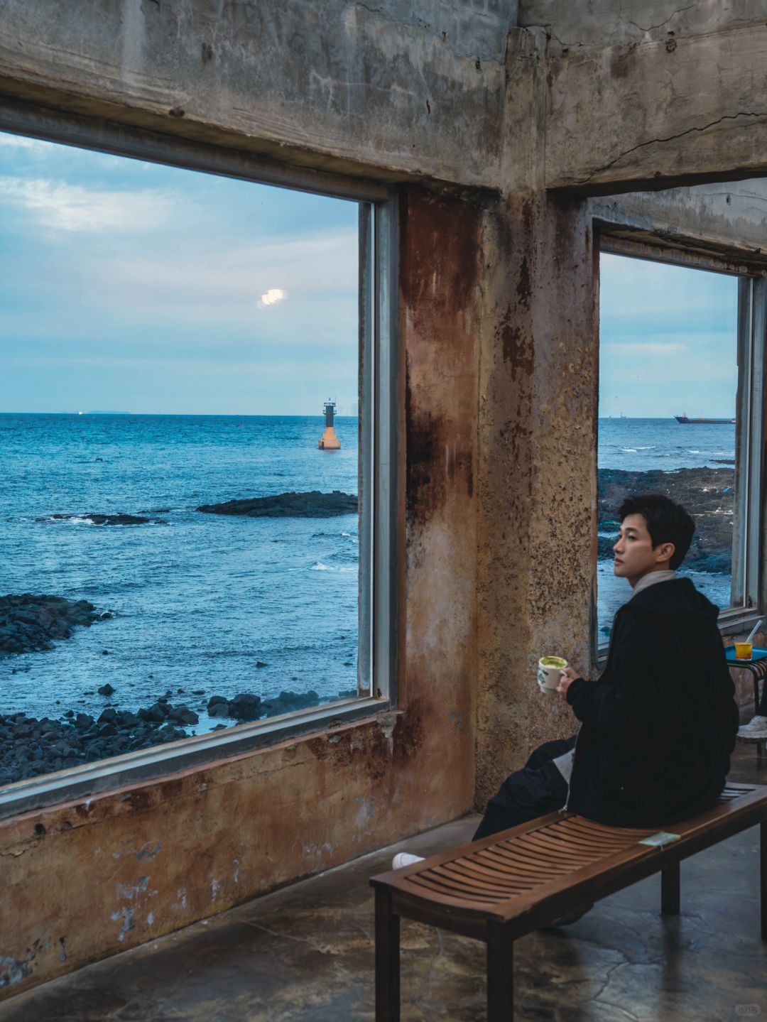 Busan/Jeju-Traveling to Jeju Island,✨the blue sea level rises at the moment of morning glow