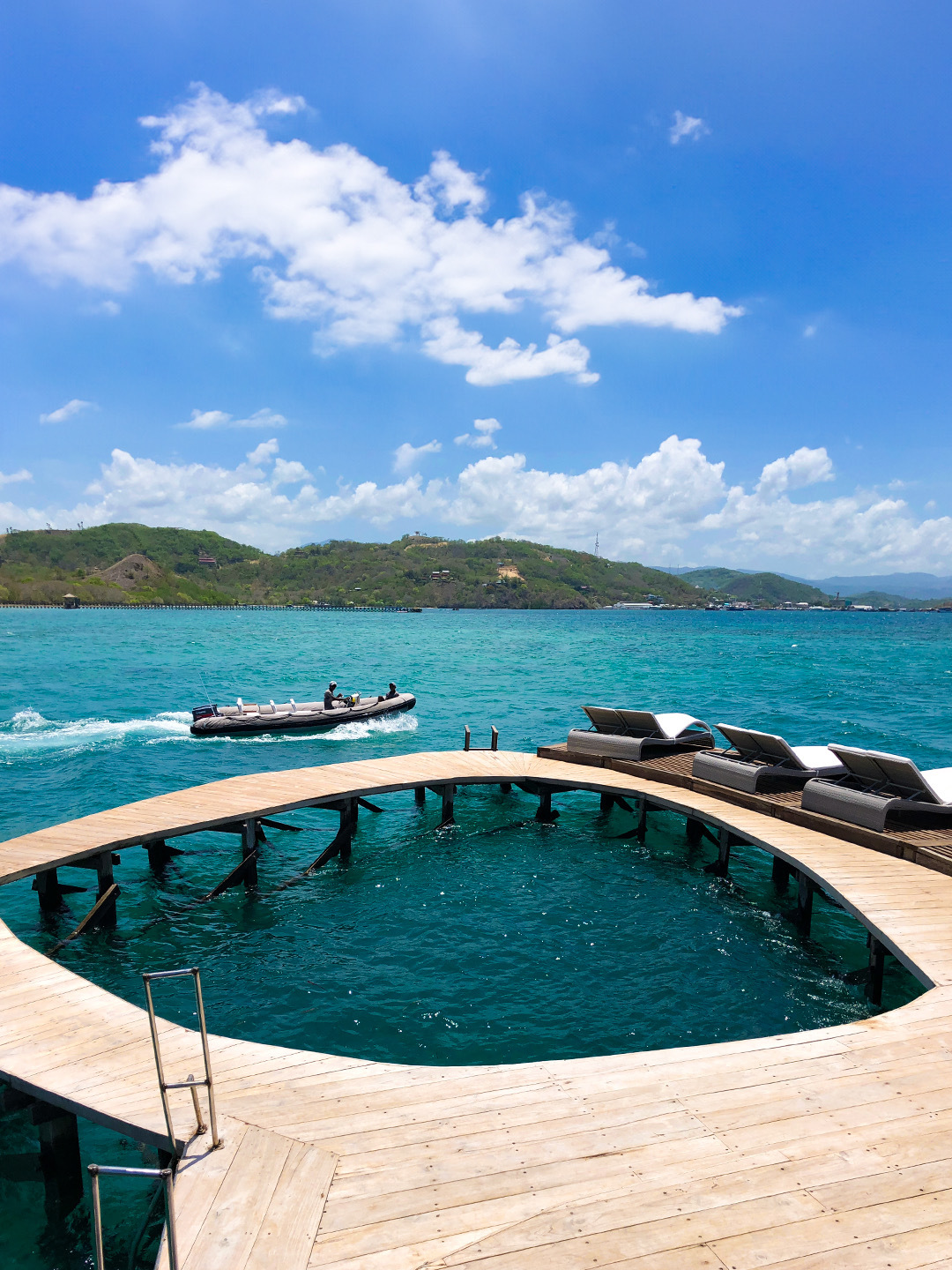 Bali-Travel guide to Komodo, Indonesia, visit Pink Beach, Komodo Park, Manta Point and Makassa Bay