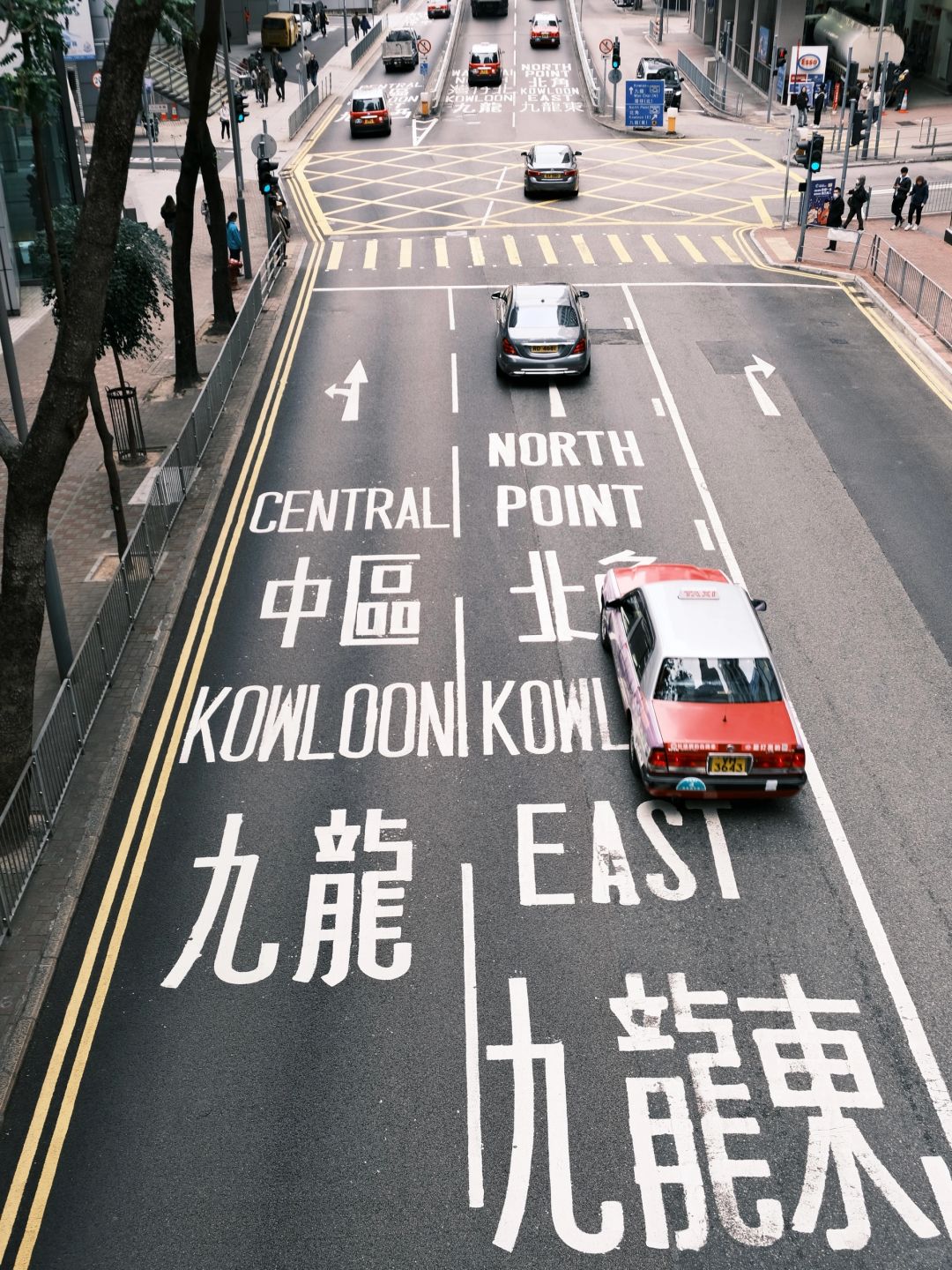 Hong kong-Tsim Sha Tsui Promenade and Victoria Harbour, most beautiful photo spots in Hong Kong