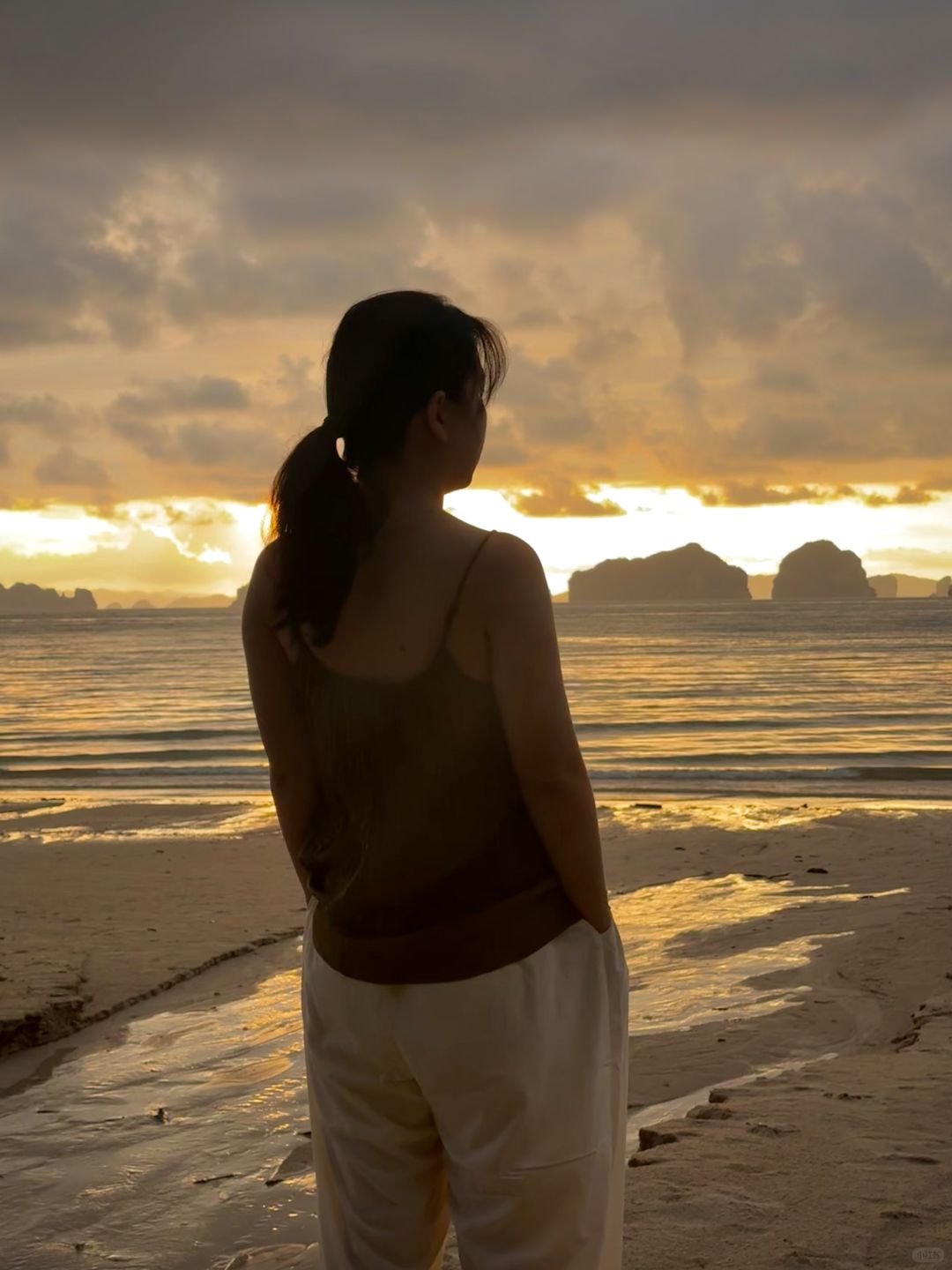 Krabi-The tubkaak krabi boutique resort Hotel. A more beautiful beach hotel in Krabi than Ao Nang