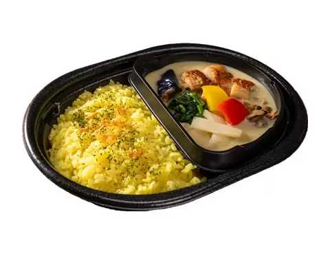 Okinawa-Enjoy the taste of Okinawa Harbor View at Lawson Okinawa! Green curry and brown sugar Mont Blanc parfait are now available